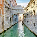 Aparthotel Numa Palazzo Orseolo Benátky