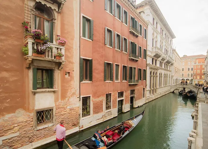 Numa Palazzo Orseolo Apart Otel 4*