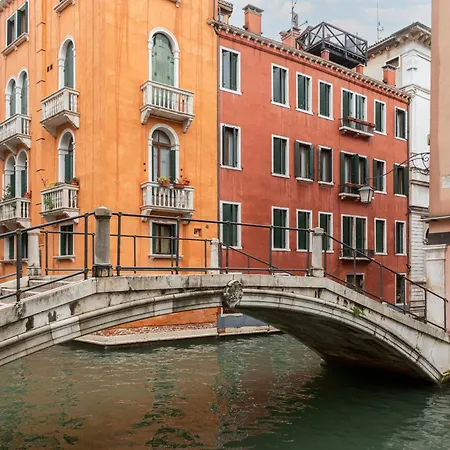 Numa Palazzo Orseolo Aparthotel 4*