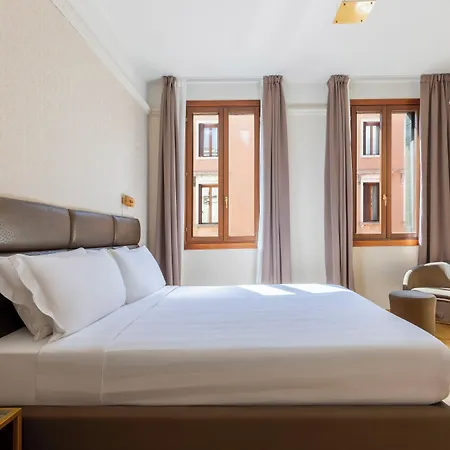 Numa Palazzo Orseolo Ξενοδοχείο 4*